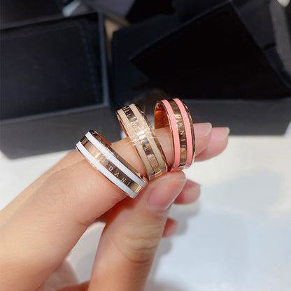 「チタンスチール 色落ちしない ローズゴールド セラミック撞色 アルファベット 親友リング カップルペアリング インスタ風」