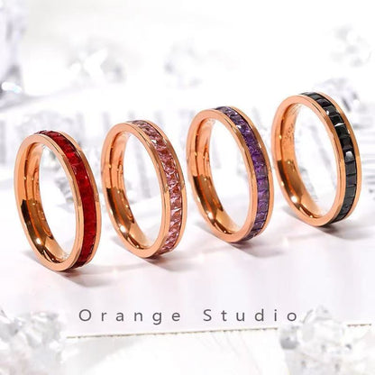 「カラフルスクエアダイヤモンド一周デザイン レディース薬指用チタンペアリング 日韓スタイル満天星冷淡風」