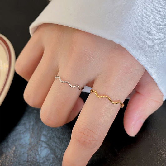 「チタンスチール 色落ちしない 波打ち模様 親友リング」