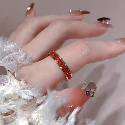 「カラフルスクエアダイヤモンド一周デザイン レディース薬指用チタンペアリング 日韓スタイル満天星冷淡風」