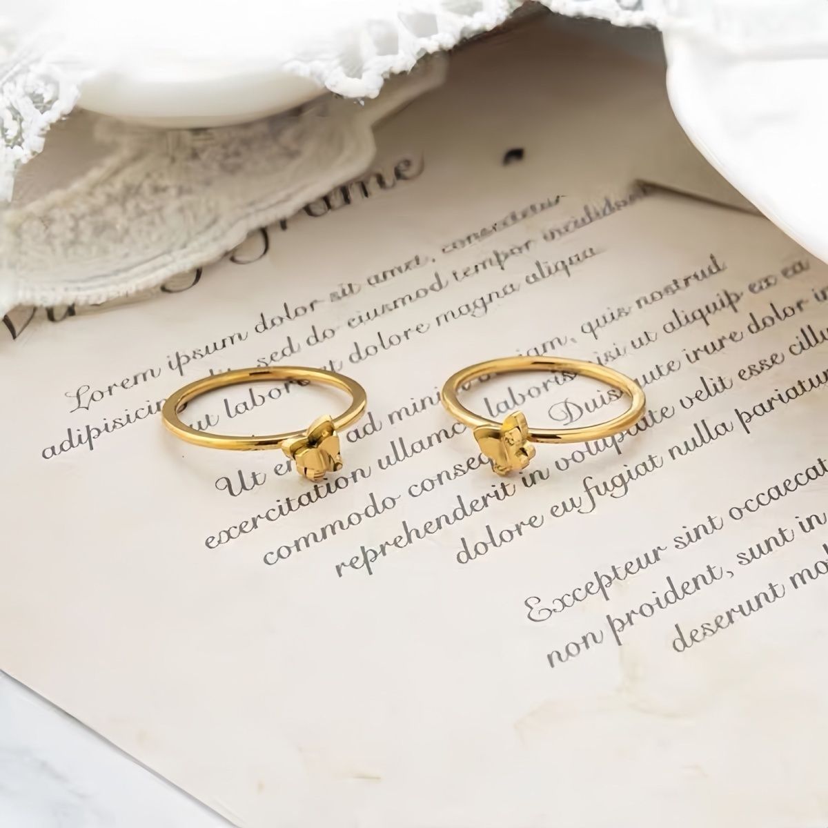 「チタンスチール 色落ちしない ダブルレイヤー ミニバタフライ 関節リング 可愛い 小物寂しい」